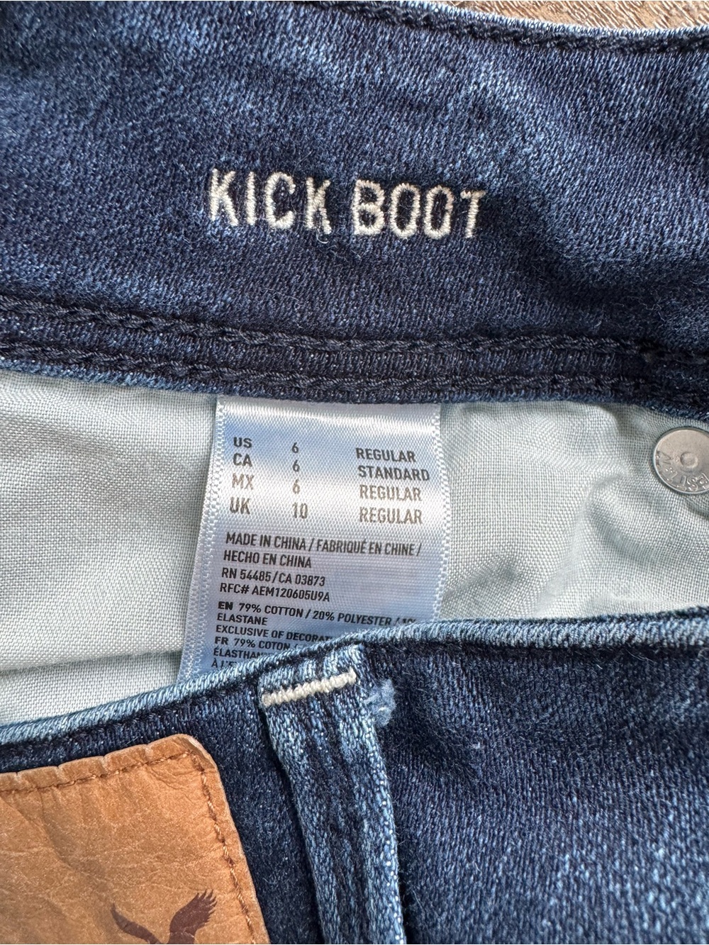 American Eagle Outfitters Y2K Dark Blue Flare Bootcut Jeans Women’s Size 6 - Picture 5 of 9